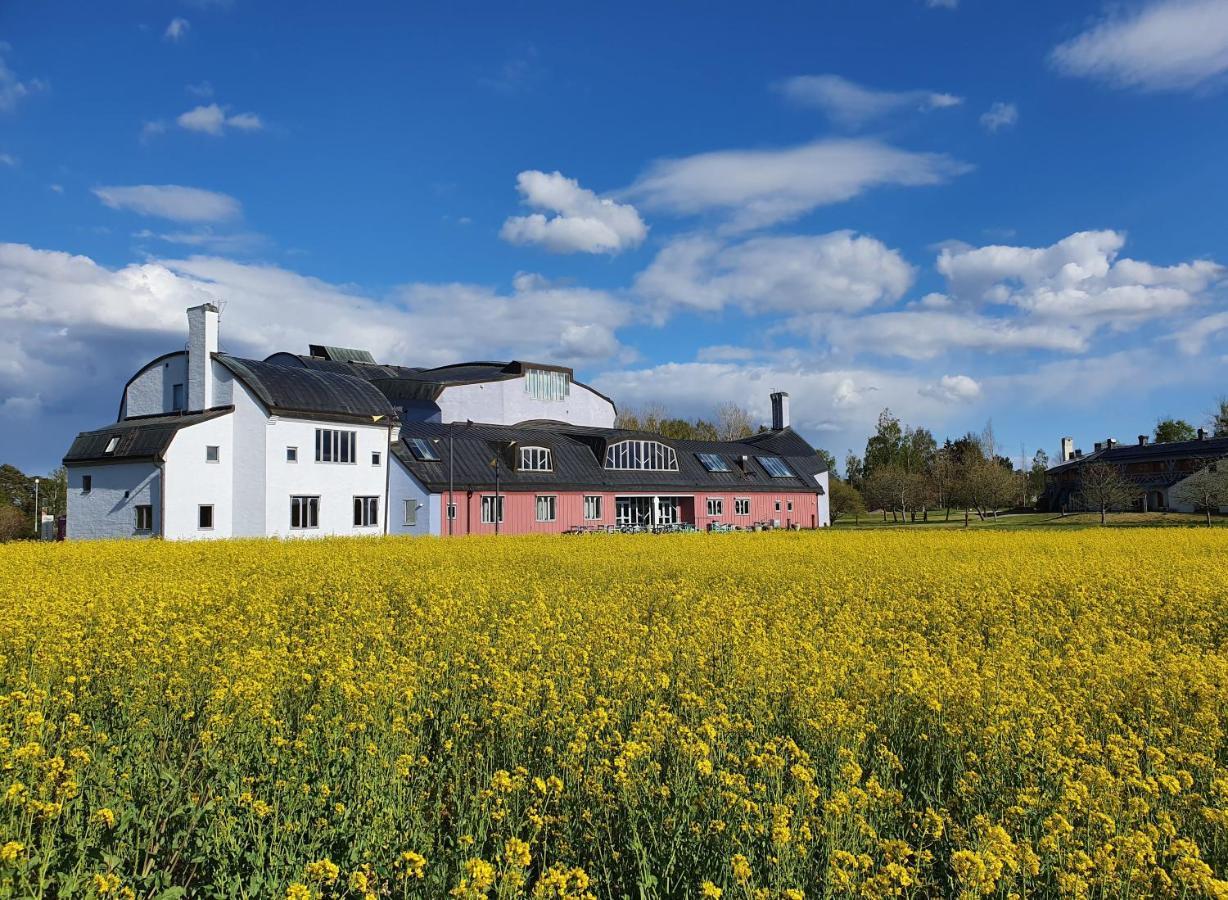 Ytterjaerna Hotell & Konferens Buitenkant foto